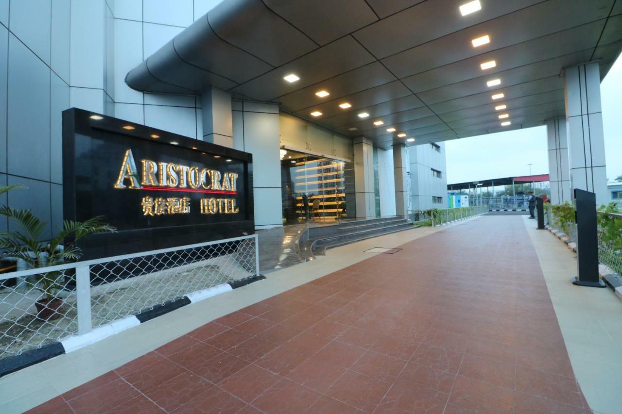 כלכותה Aristocrat Hotel מראה חיצוני תמונה